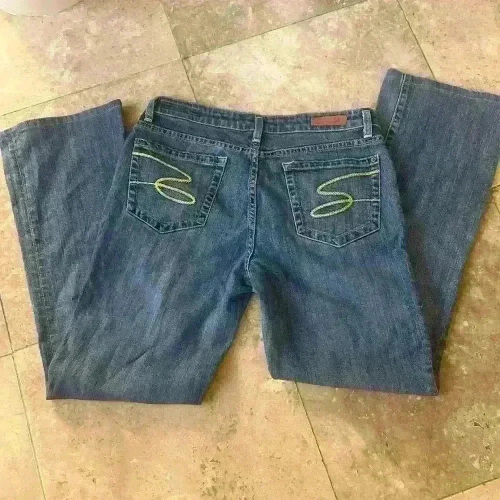 Seven jeans 32. Pre owned good condition. High rise boot cut - Picture 10 of 14